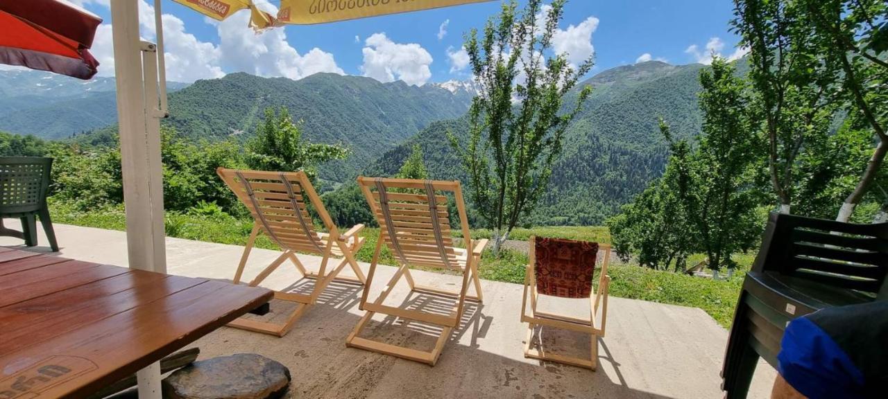 Betegi Guest House 메스티아 외부 사진