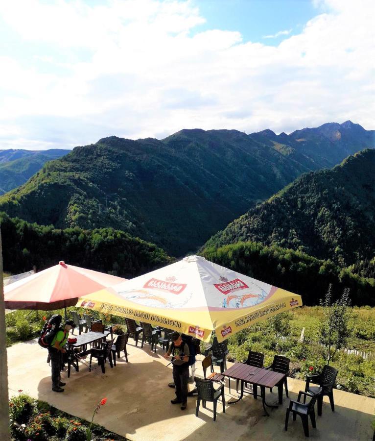 Betegi Guest House 메스티아 외부 사진